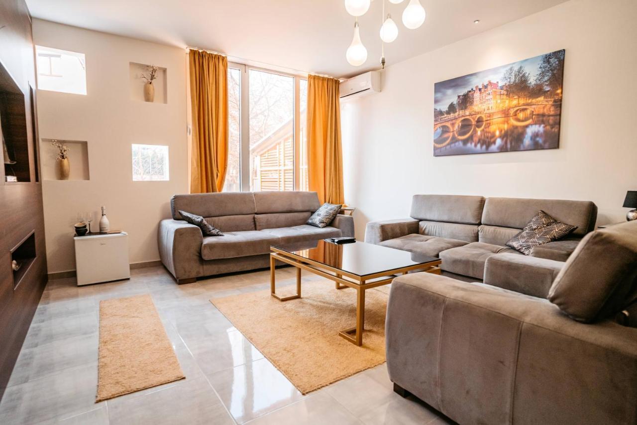 Ni Magico Rooms & Apartments المظهر الخارجي الصورة
